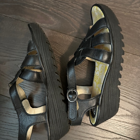 Fly London Rini Black Sandals 41 (10) - Picture 3 of 6